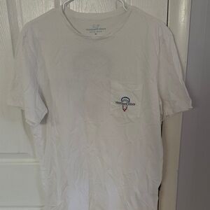 Vineyard Vines Tee